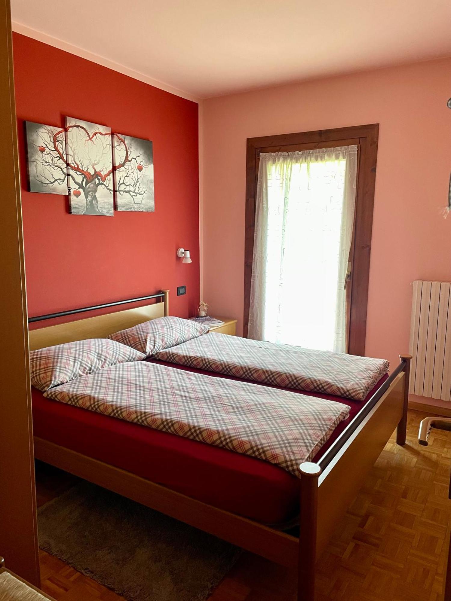 Casa Federica Διαμέρισμα Isolaccia Εξωτερικό φωτογραφία